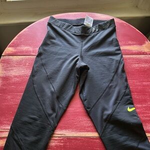 Nike leggings